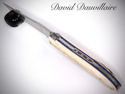 Laguiole Ivoire de Mammouth ciselé par David Dauvillaire