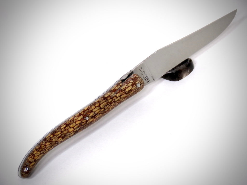 Laguiole Goyavier ciselé par David Dauvillaire