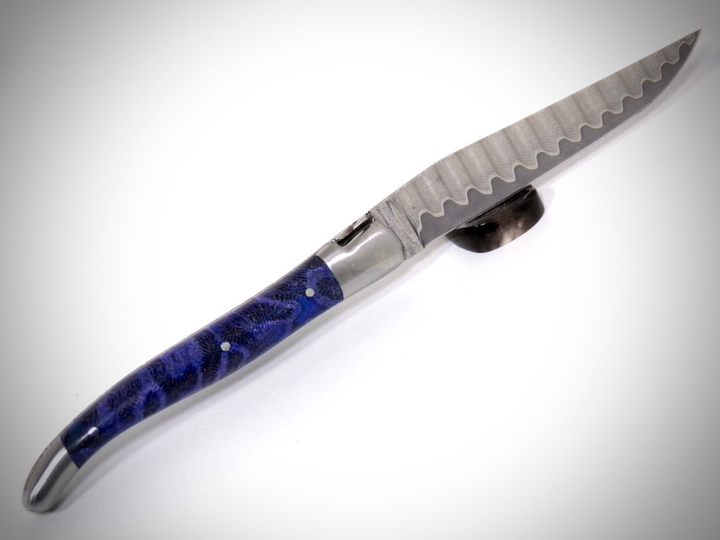 Laguiole "Koi" lame Damas VG10 ciselé par David DAUVILLAIRE
