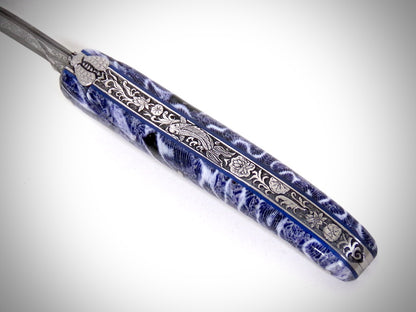 Laguiole "Koi" Lame damas VG10 inoxydable ciselé par David DAUVILLAIRE