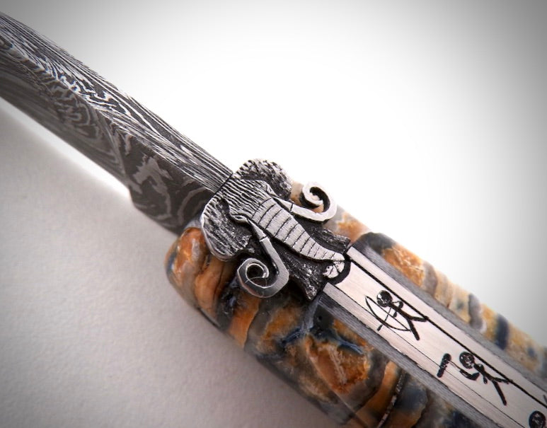 Laguiole "Mammouth" Lame damas Explosion ciselé par David DAUVILLAIRE