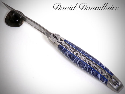 Laguiole Corail fossile, Lame Damas VG10 ciselé par David DAUVILLAIRE