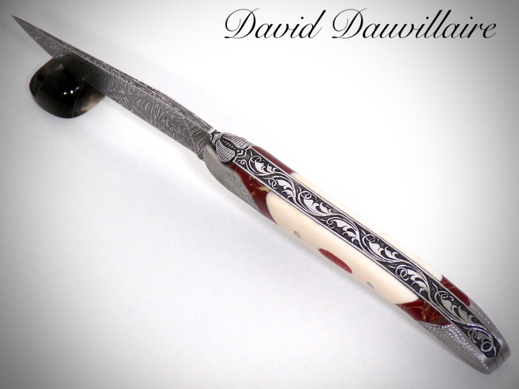 Laguiole 13 cm "Acanthus" Explosion Damascus blade engraved by David DAUVILLAIRE