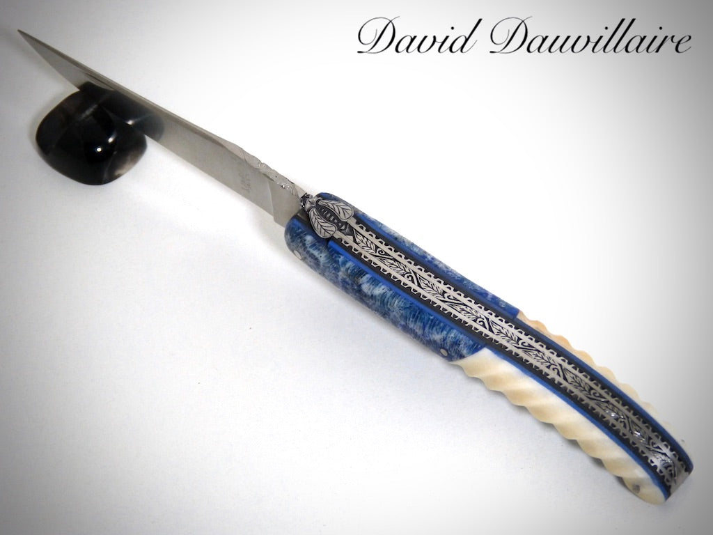 Laguiole Fossil coral, Back bolster Buffalo bone chiseled by David DAUVILLAIRE (Copy)