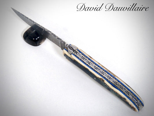 Laguiole Blue Mammutkruste, Damaskus Plume-Klinge, gemeißelt von David DAUVILLAIRE