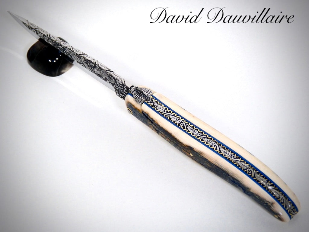 Laguiole Ivoire de Mammouth bleu stabilisé par David DAUVILLAIRE