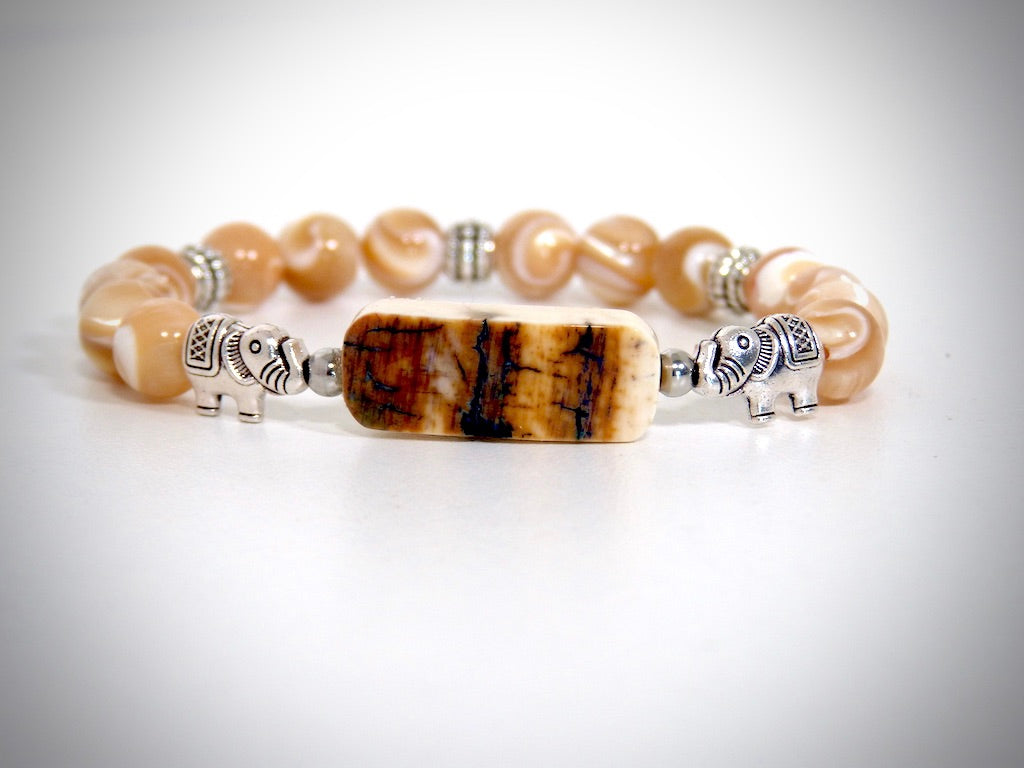 Armband aus Mammutelfenbein, Trochus-Perlmutt, handgefertigt von YS CRÉATIONS